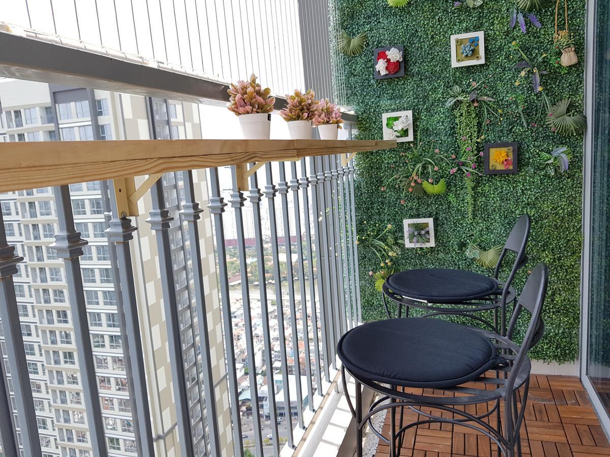 The Berry Vinhomes Luxury Apartments Cidade de Ho Chi Minh Exterior foto