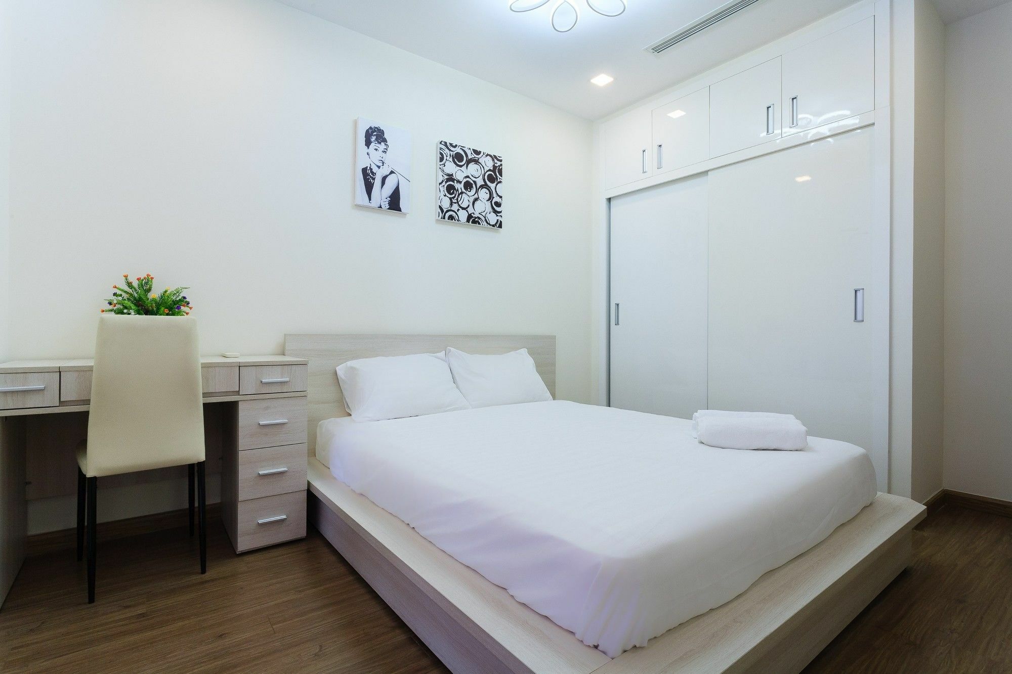 The Berry Vinhomes Luxury Apartments Cidade de Ho Chi Minh Exterior foto